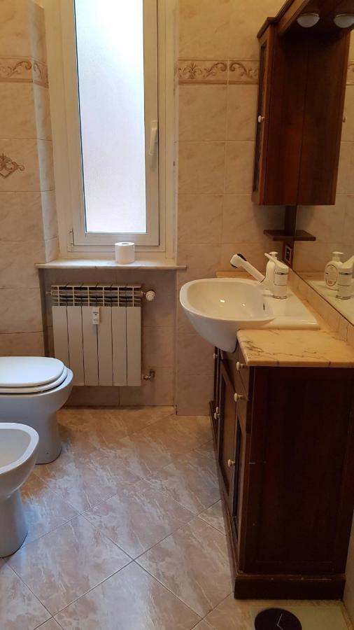 La Casa Di Bonnie & Clyde Apartment Генуа Екстериор снимка