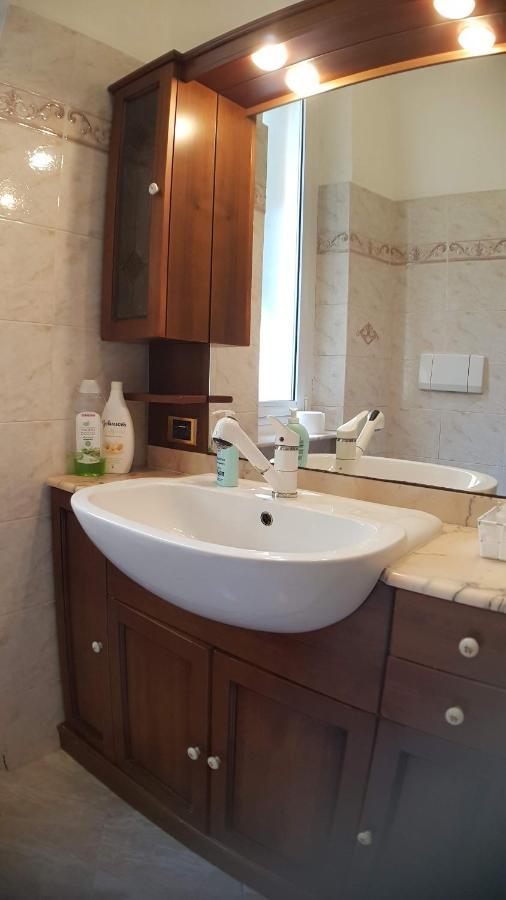 La Casa Di Bonnie & Clyde Apartment Генуа Екстериор снимка